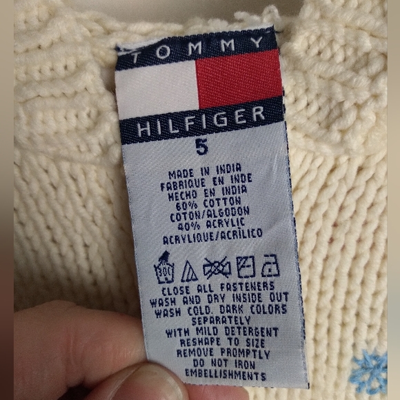 Yellow Tommy Snowflake sweater size 5 - Picture 3 of 4